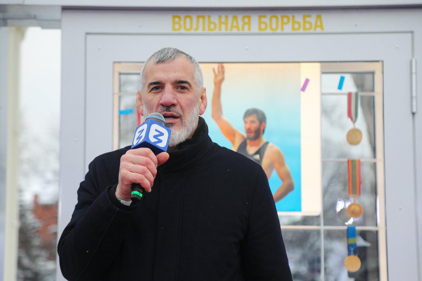 Умер трёхкратный олимпийский чемпион по вольной борьбе Бувайсар Сайтиев