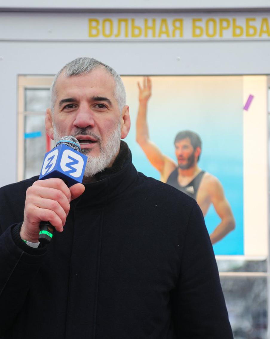 Умер трёхкратный олимпийский чемпион по вольной борьбе Бувайсар Сайтиев