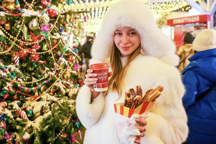 Столичные бренды продали более 50 тыс. товаров в рамках "Зимы в Москве"