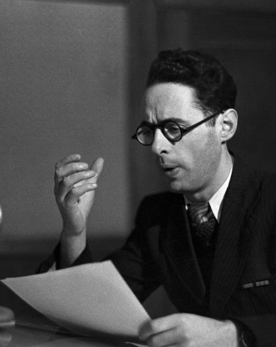 Мультимедийная акция "Ура Победе!" стартовала по всей России