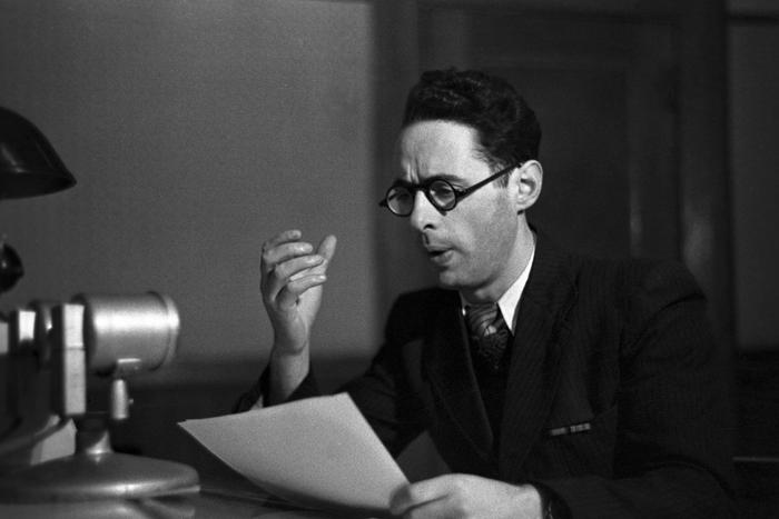 Мультимедийная акция "Ура Победе!" стартовала по всей России