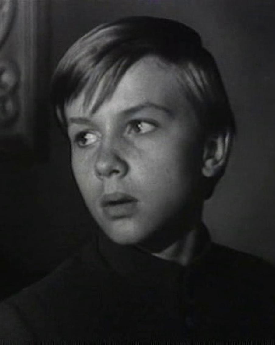 Актёр из фильма "Адъютант его превосходительства" найден мёртвым в своей квартире в Москве