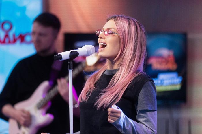 "Солнце Монако" принесло удачу: хит Люси Чеботиной стал билетом к победе