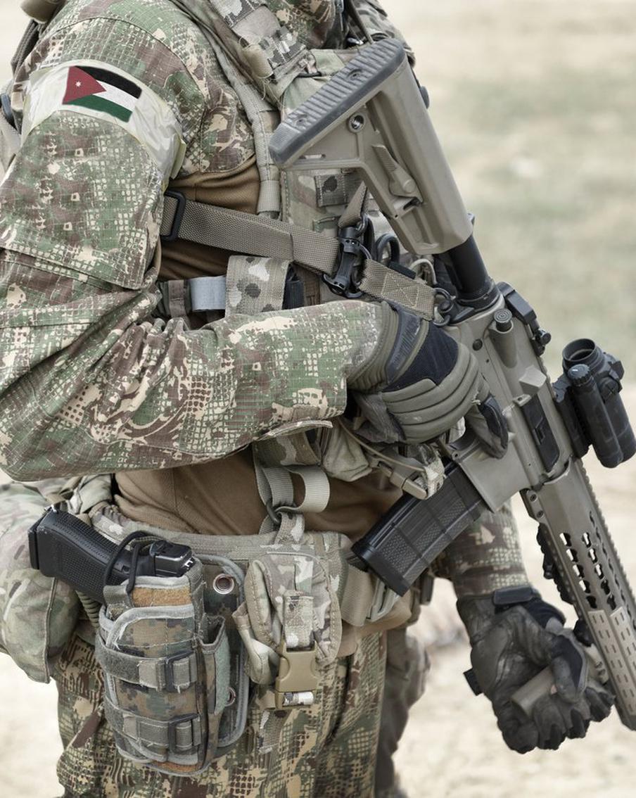 Иорданские пограничники вступили в столкновение с вооружёнными контрабандистами