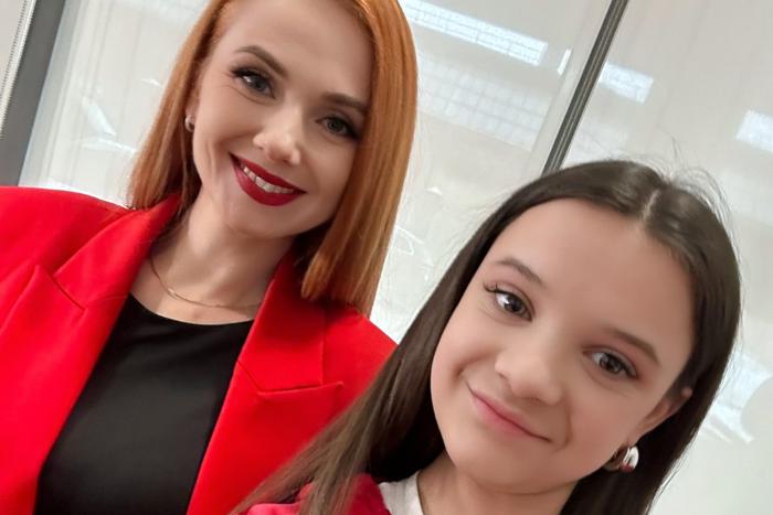 Экс-солистка группы "Тату" Лена Катина исполнила "Сигма Бой" с Машей Янковской