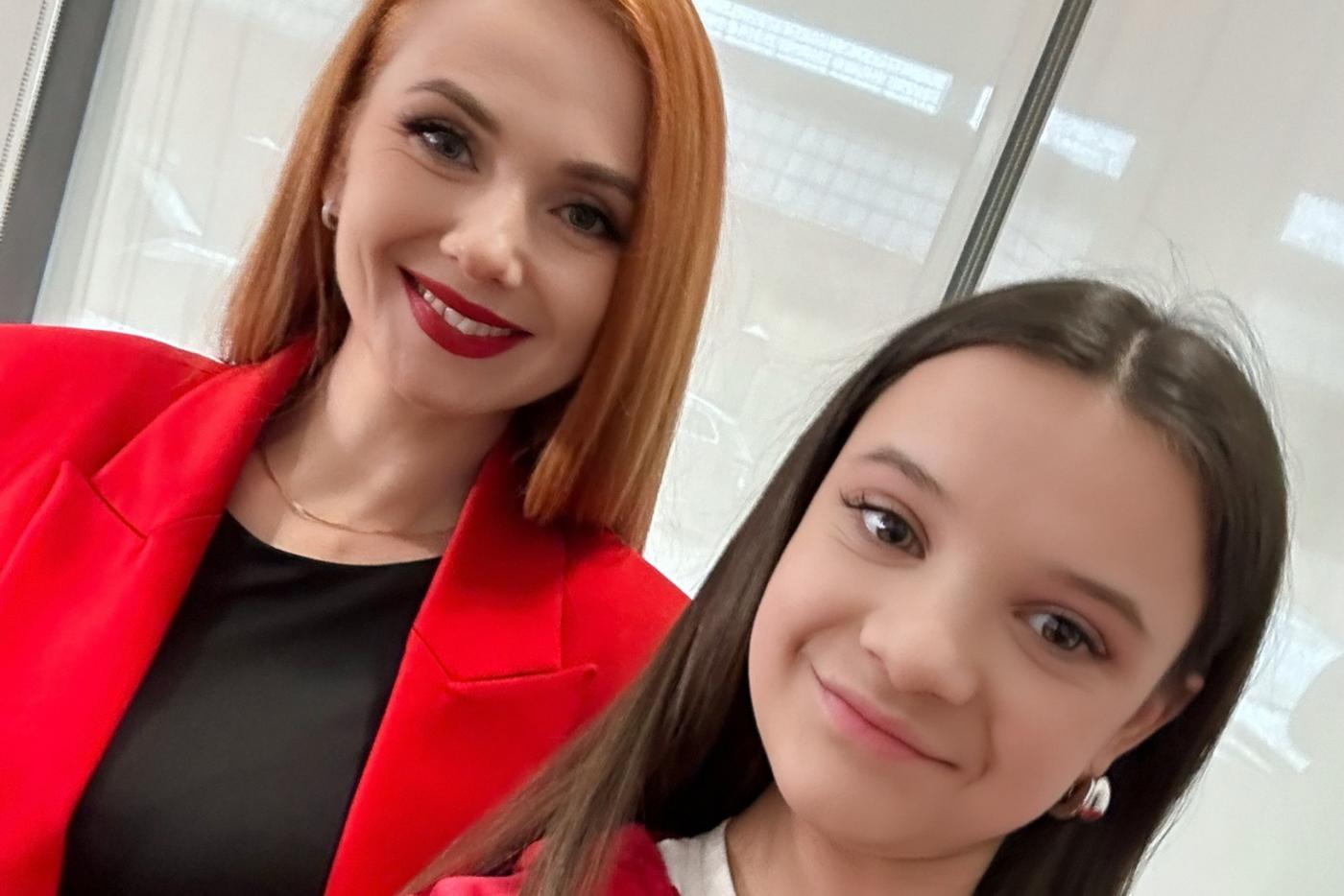 Экс-солистка группы "Тату" Лена Катина исполнила "Сигма Бой" с Машей Янковской