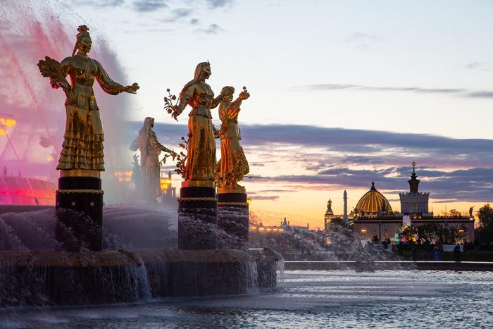 В Госдуме рассказали о длинных выходных в мае и июне из-за переноса праздников