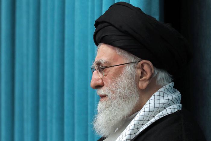 Верховный лидер Ирана отверг предложение Трампа о переговорах