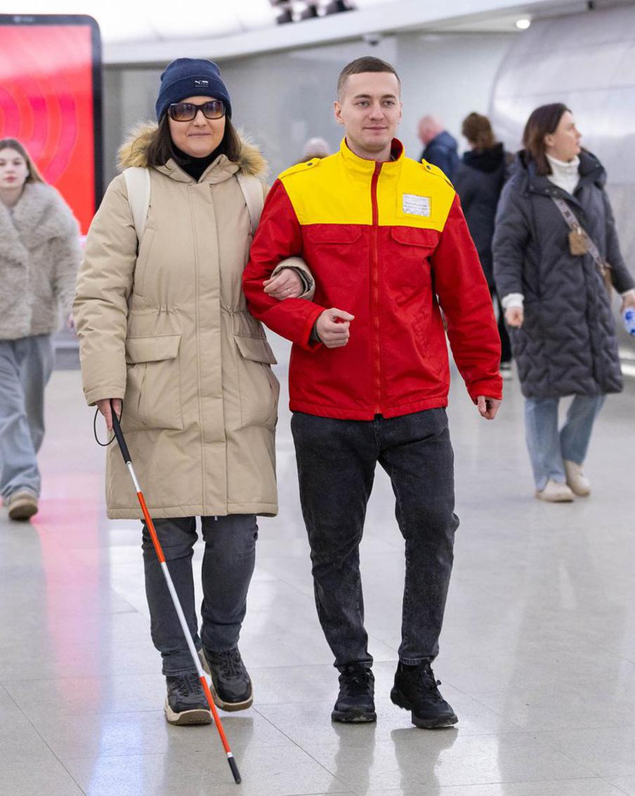 Сотрудники Центра обеспечения мобильности пассажиров помогли более 13 тысячам человек с начала года