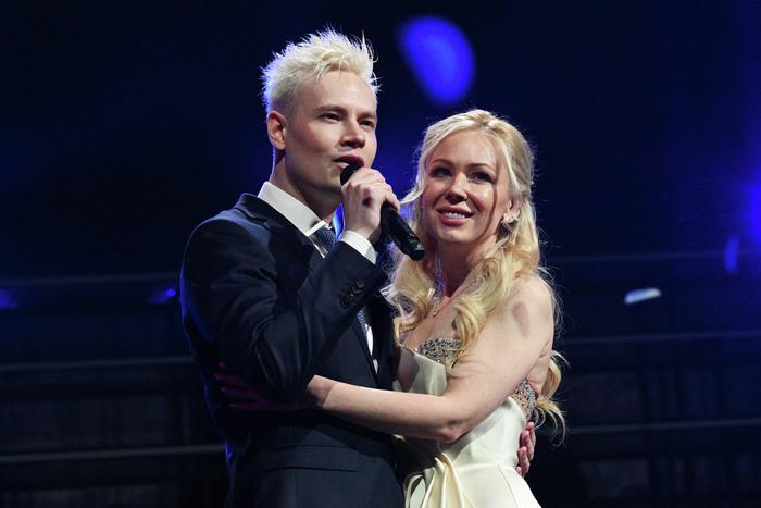 "А про любовь ни слова не сказал!": как в Сети отреагировали на объявление SHAMAN о романе