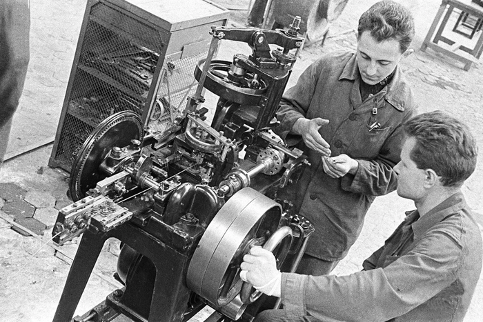 Последний безработный в Москве получил работу 95 лет назад