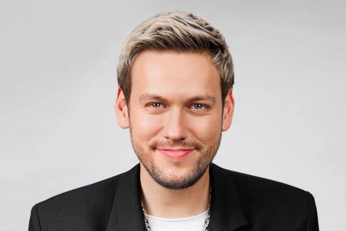 "Близкие из-за моего чувства юмора не страдают": Антон Шастун рассказал Metro про новое телешоу