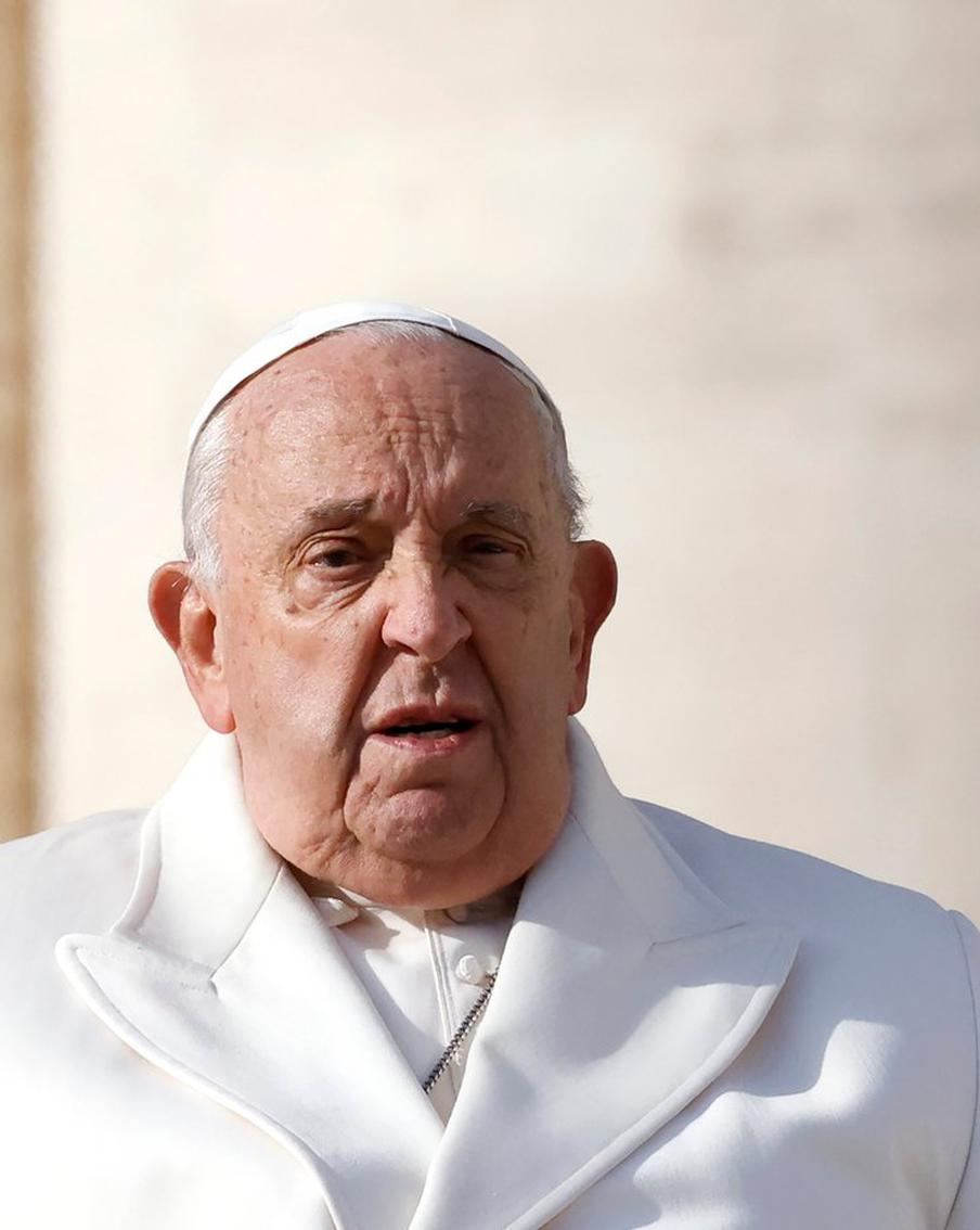 Папа Франциск отметил 12-ю годовщину избрания в больнице