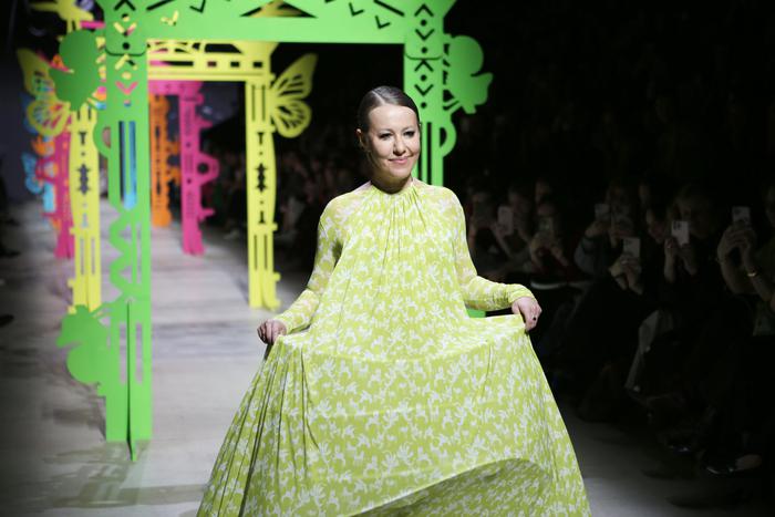 Собчак, Миногарова, Карпуть и Коваль прошлись по подиуму на показе Vereja