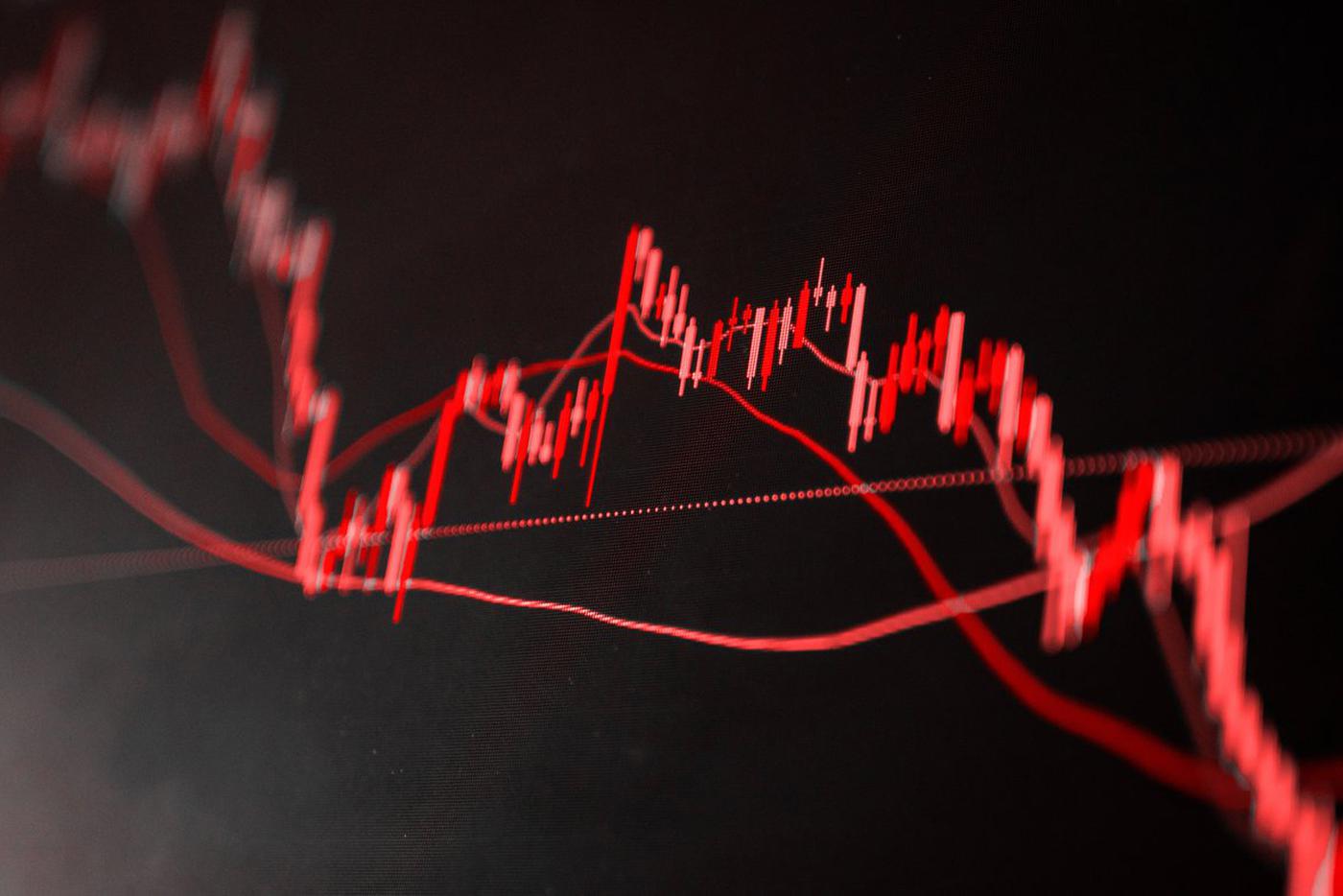Акции США рухнули из-за торговой войны: S&P 500 вошел в коррекцию