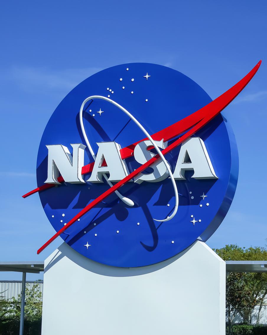 Корабль Crew Dragon отправился на МКС для эвакуации со станции застрявших там на девять месяцев космонавтов