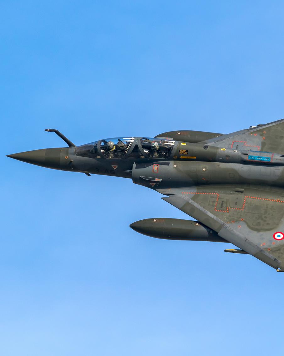 Франция может направить на Украину дополнительные истребители Mirage 2000