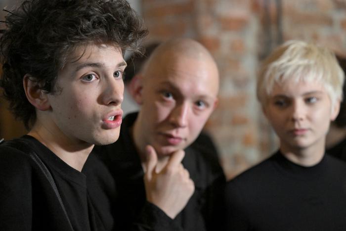 Актёр Марк Эйдельштейн ответил на слухи о появившихся у него проблемах с военкоматом