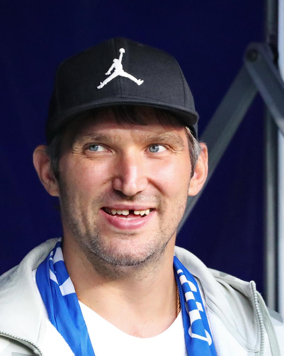 Александр Овечкин смог побить рекорд канадца Уэйна Гретцки по количеству забитых за календарный месяц голов