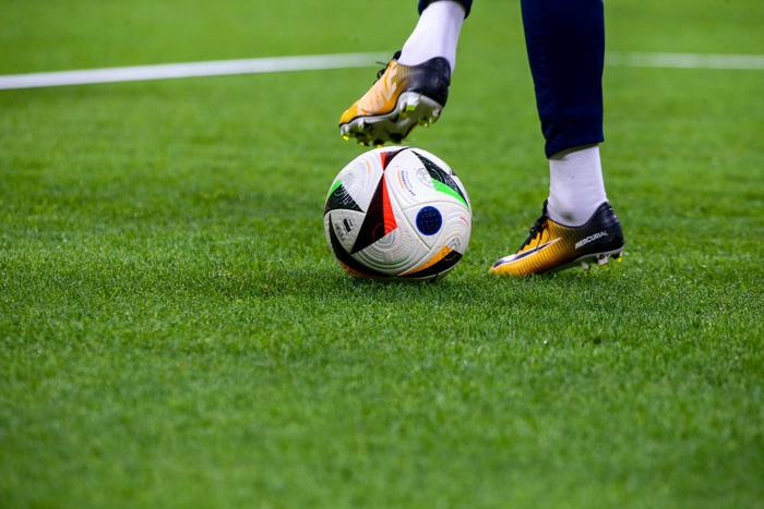 "Спартак" накажут за поведение болельщиков по итогам матча с "Зенитом"