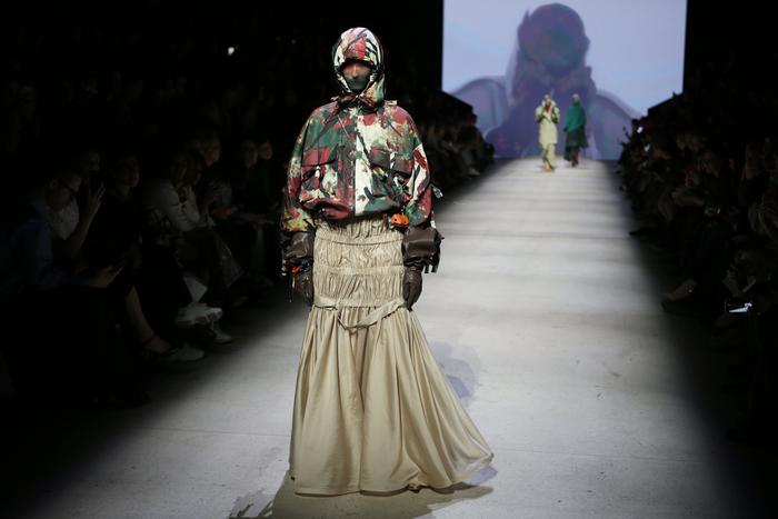 Показ Gapanovich: как воспоминания о детстве вдохновляют на создание моды