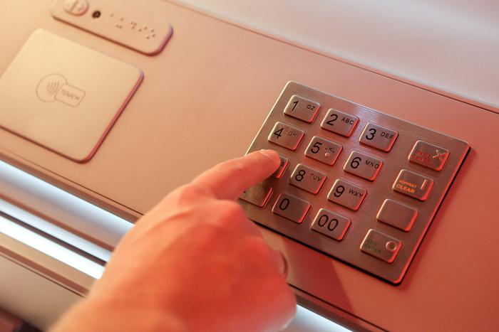 Приложения банков дополнят функционалом для пострадавших от мошенников