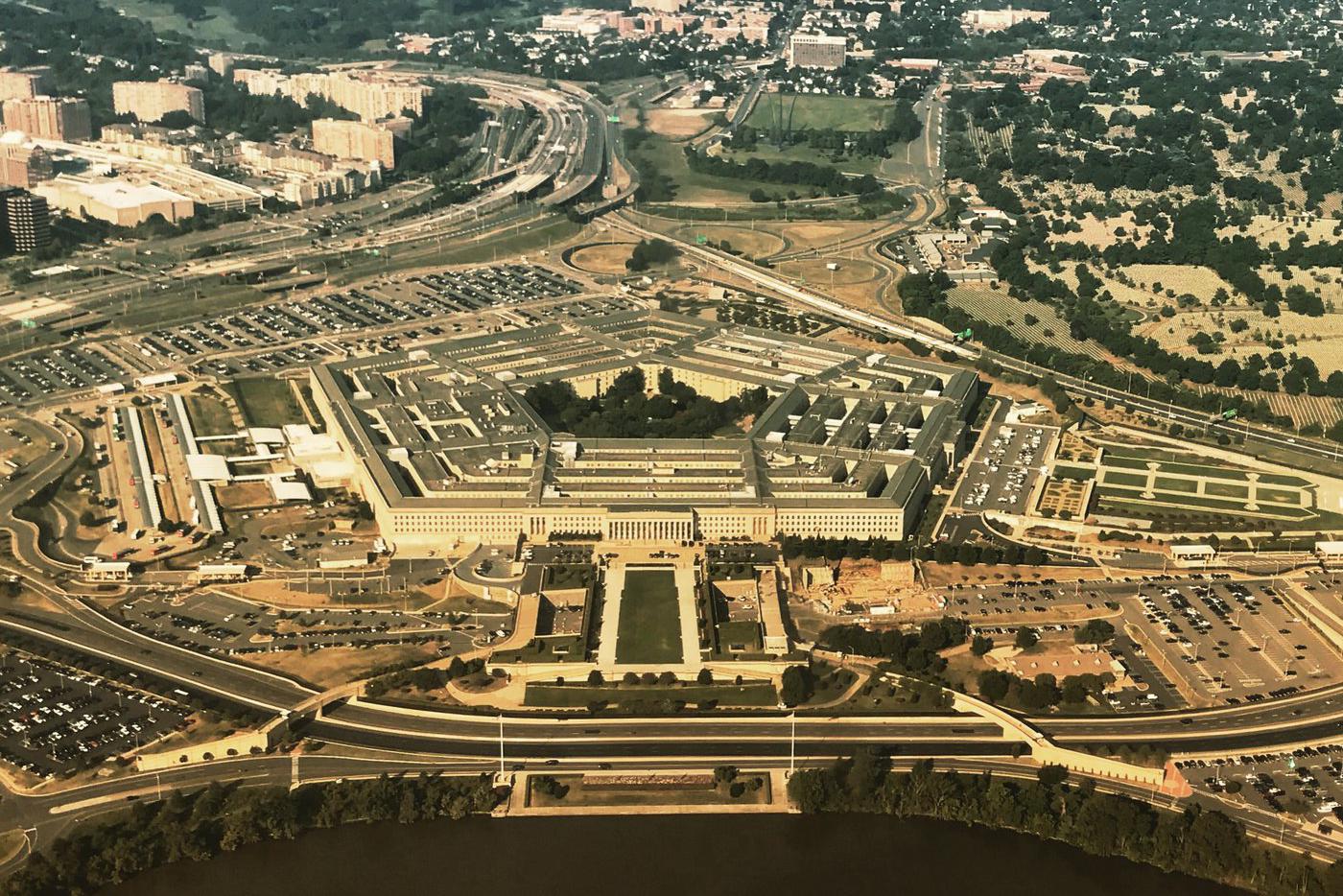 21 тысяча увольнений и судебный запрет: как Пентагон сокращает штат без ущерба для обороны