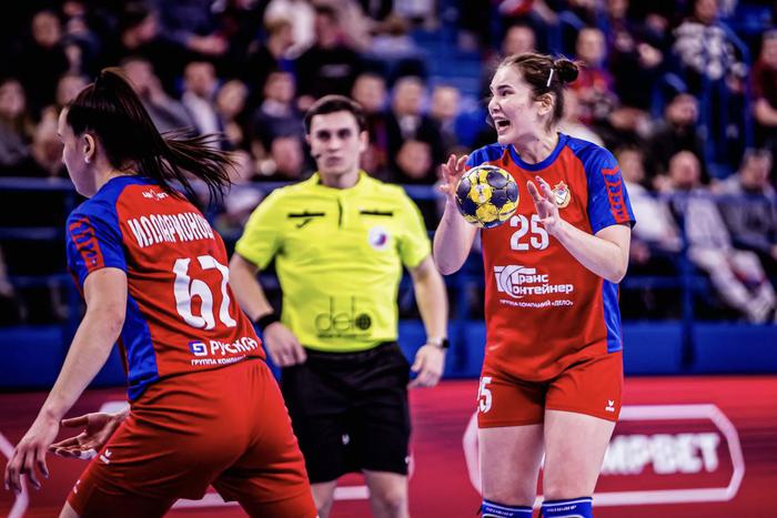 На какие виды спорта сходить в Москве: баскетбол, волейбол, гандбол, футбол