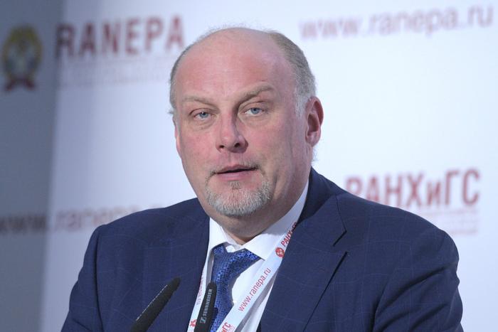 Тромбоэмболия стала причиной смерти бывшего главы комитета по туризму Санкт-Петербурга Сергея Корнеева