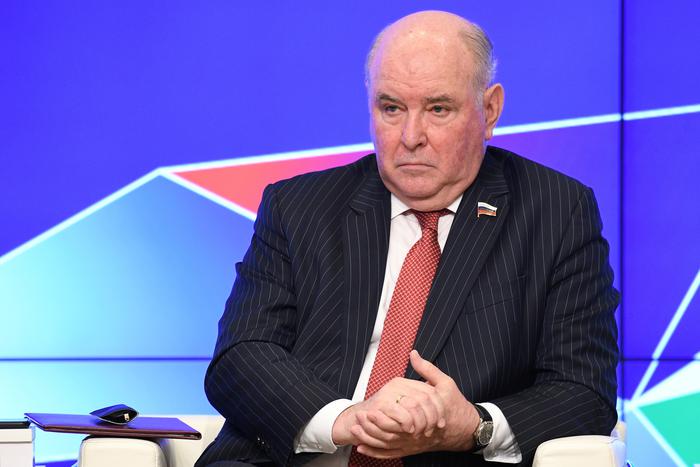 Россия надеется на прогресс в переговорах по Украине после встречи с делегацией США 24 марта