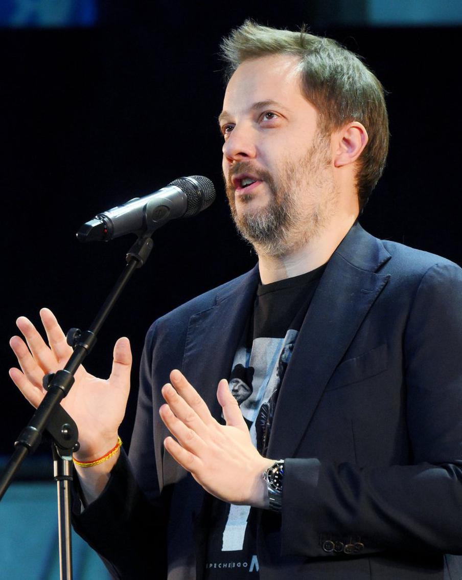 "Мечтал сидеть, пока все стоят": писатель Цыпкин хотел стать водителем автобуса, но стал акулой пера