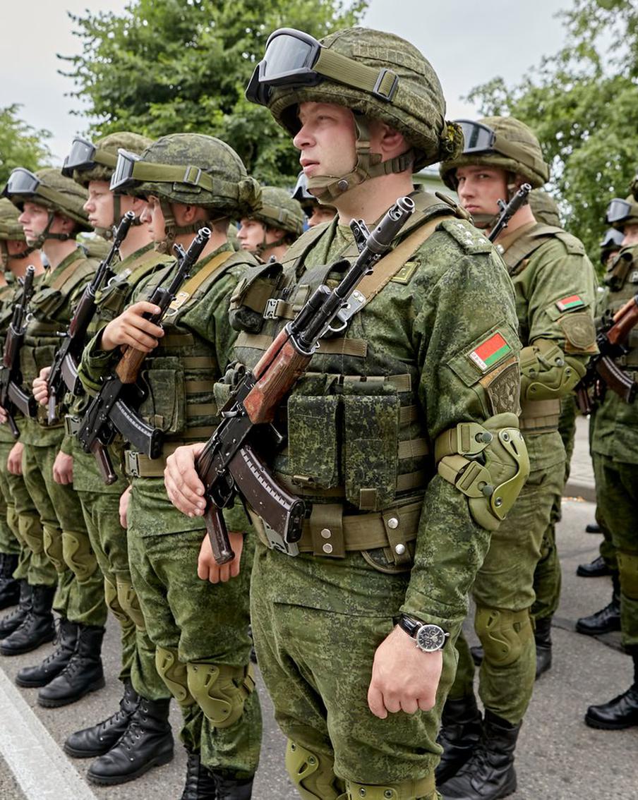 В Белоруссии началась проверка войск