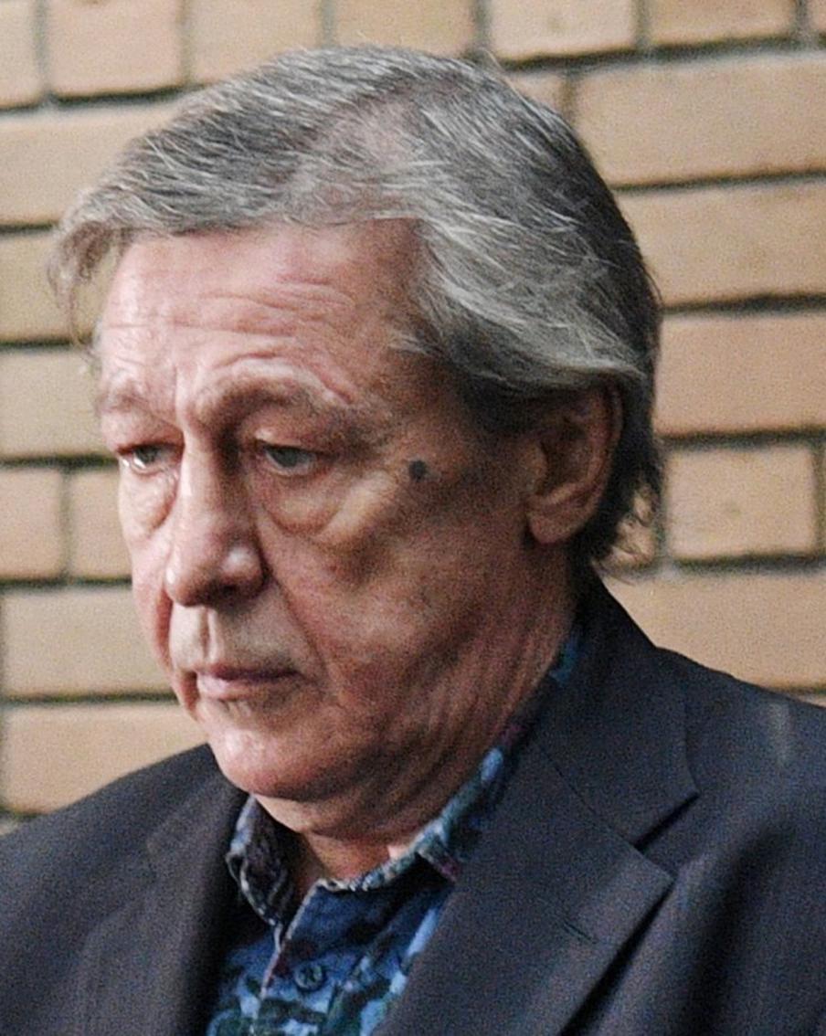 "Я не забываю о трагедии и о Сергее Захарове": Никита Ефремов прокомментировал освобождение отца