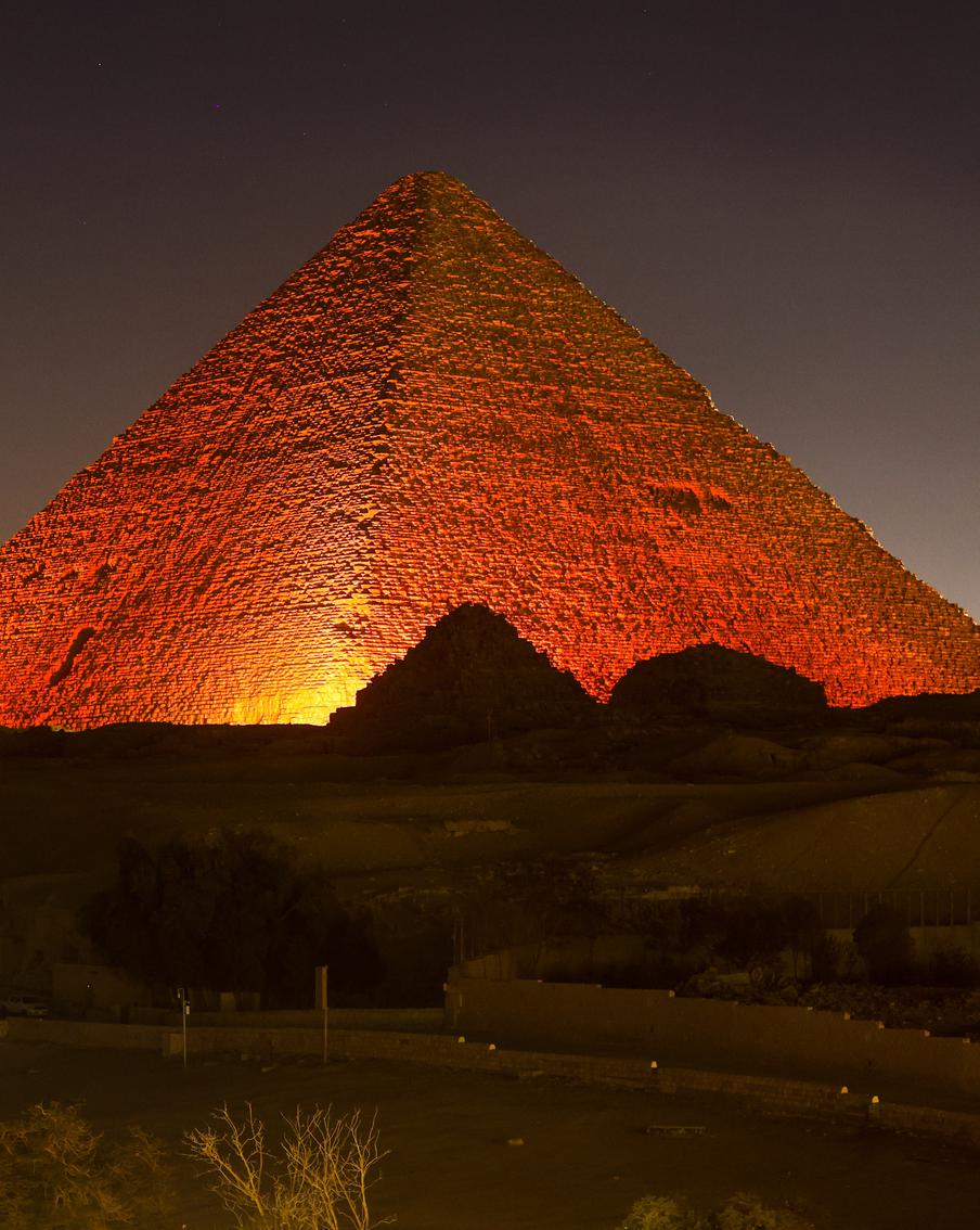 Под легендарными египетскими пирамидами обнаружен древний город