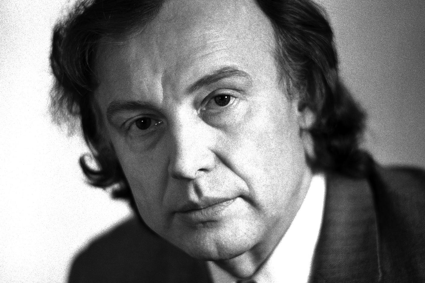 То в стоптанных туфлях и с авоськой, то ослепительно нарядный: 100 лет со дня рождения Иннокентия Смоктуновского