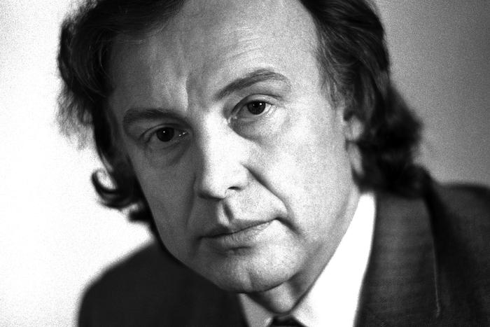 То в стоптанных туфлях и с авоськой, то ослепительно нарядный: 100 лет со дня рождения Иннокентия Смоктуновского