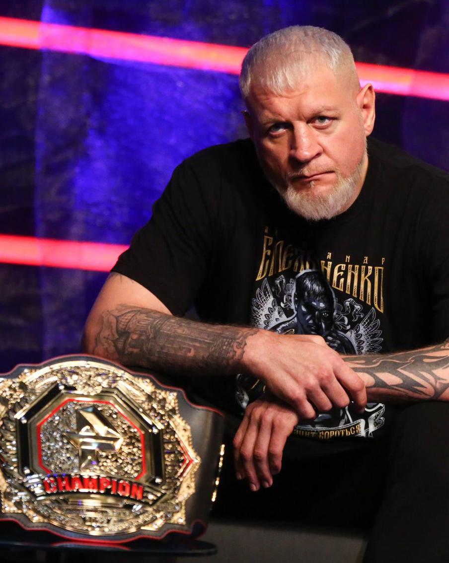 Емельяненко заявил, что пока не может ходить после операции на позвоночнике