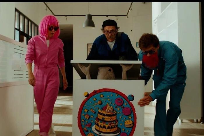 Ждун оказался в Абрау-Дюрсо, чтобы сыграть инопланетянина в беде