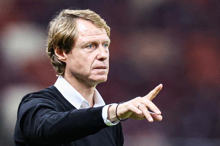 "Торпедо" буксует после паузы и рискует не выйти в Премьер-лигу