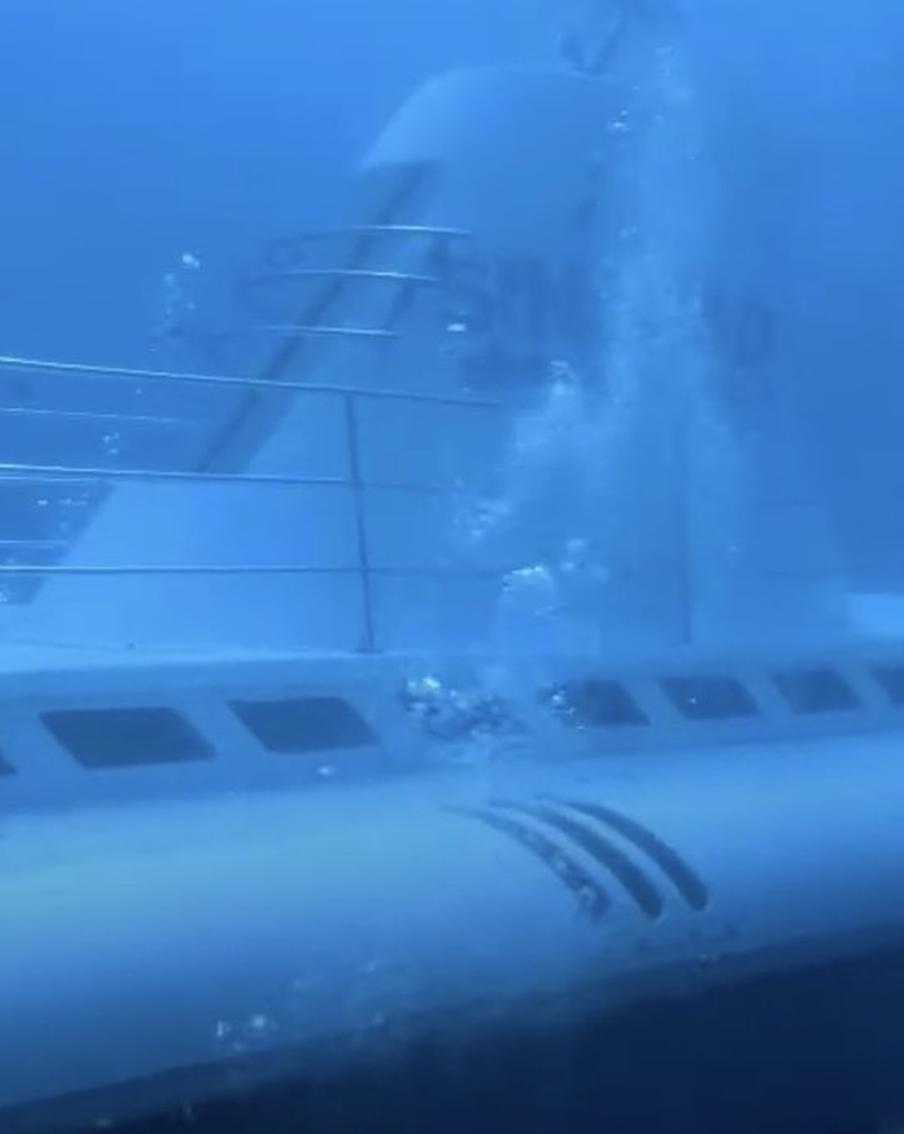 Семья из Выборга погибла при крушении батискафа в Хургаде