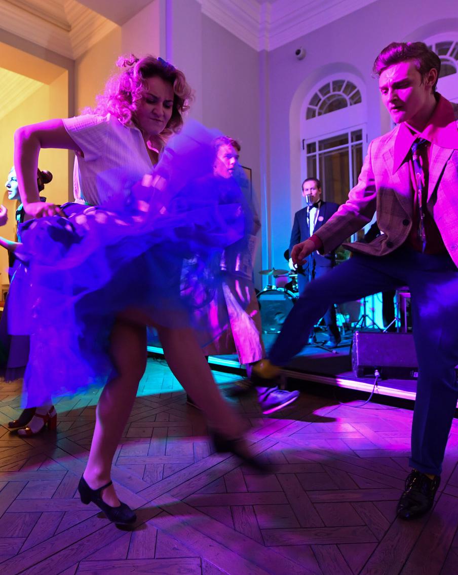 Афиша на 1 апреля: медитируем, танцуем и наблюдаем за ослами