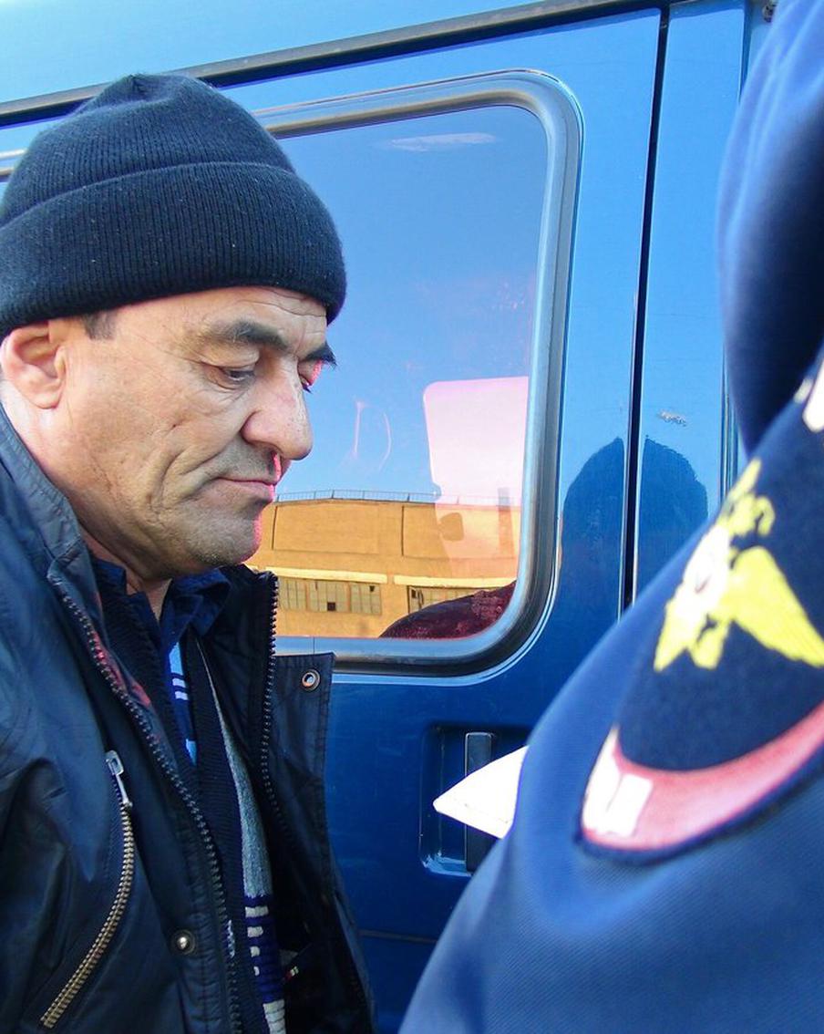 Мигрантские анклавы угрожают России: в стране проживает почти 700 тыс. нелегалов