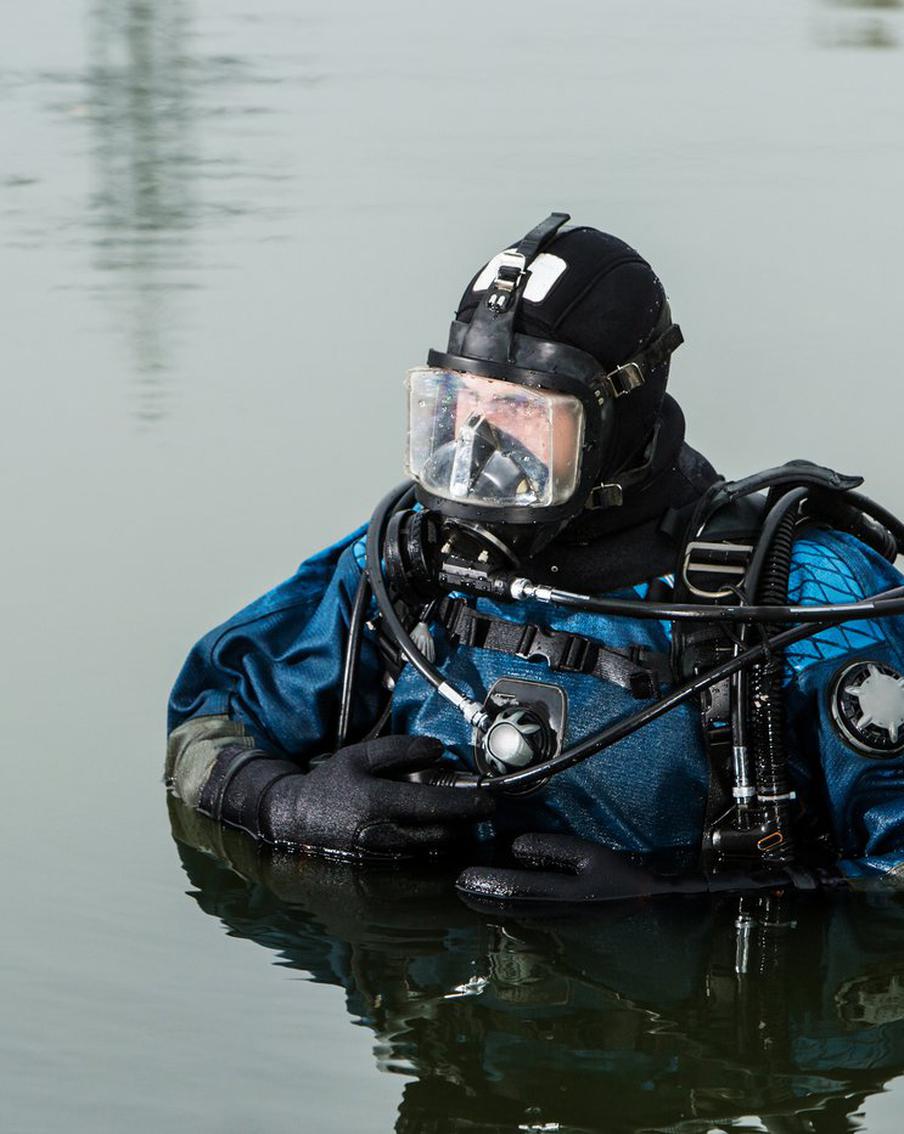 Петербуржец обнаружил два трупа в Финском заливе