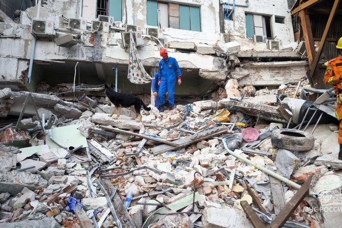 Мощное землетрясение в Мьянме: число жертв превысило 2800 человек