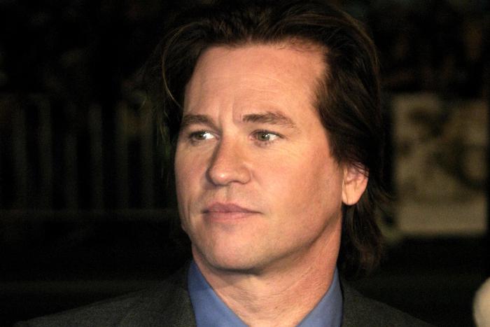 "Мы смеялись с Шер, пока я был весь в крови": фрагменты из мемуаров Вэла Килмера