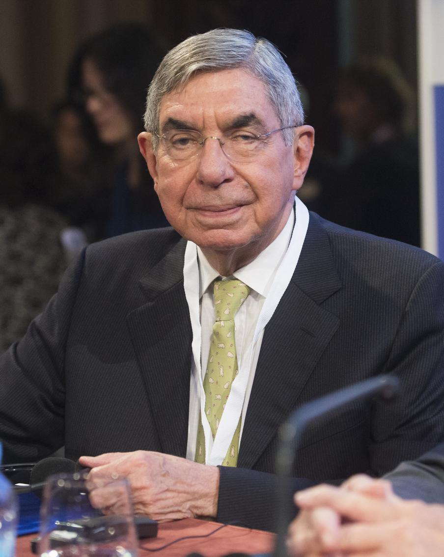 Почему США аннулировали визу экс-президенту Коста-Рики