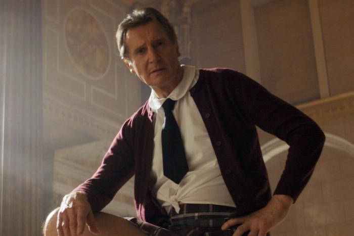 Нисон продолжил дело Нильсена: чем удивит перезапуск комедии "Голый пистолет"