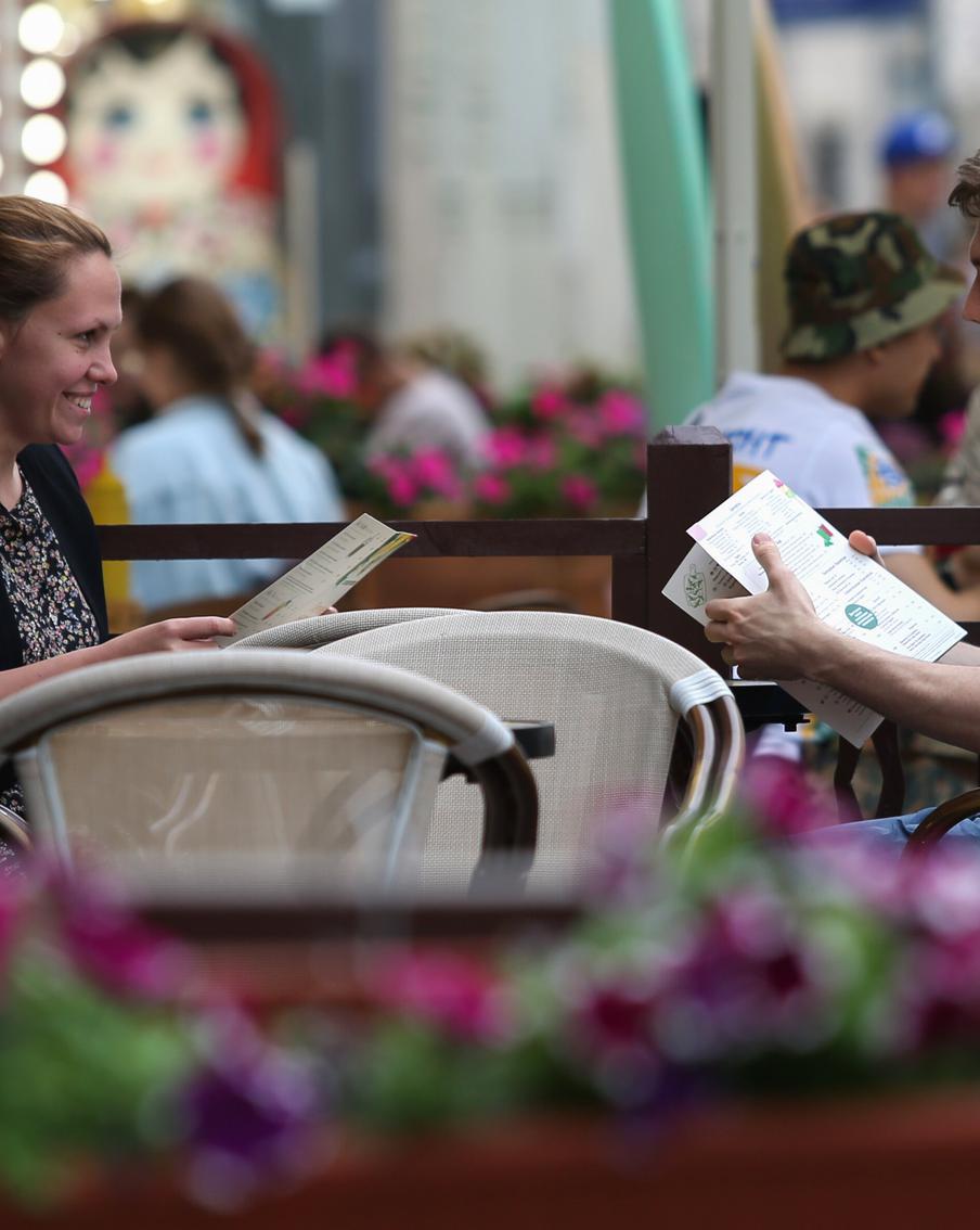 Рестораторы Москвы прогнозируют рост посещаемости на 20% за счёт летних веранд