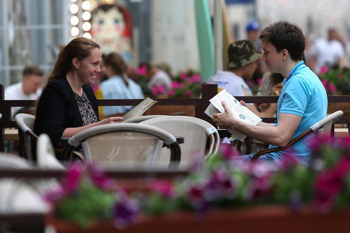 Рестораторы Москвы прогнозируют рост посещаемости на 20% за счёт летних веранд