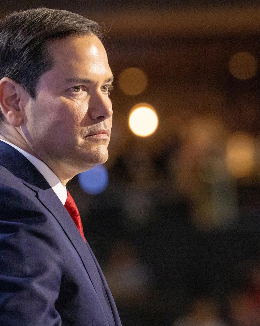 В США пригрозили России санкциями, ВСУ вновь нарушили мораторий: хроника очередных событий украинского кризиса